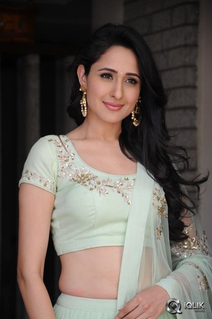 Pragya-Jaiswal-Interview-About-Kanche